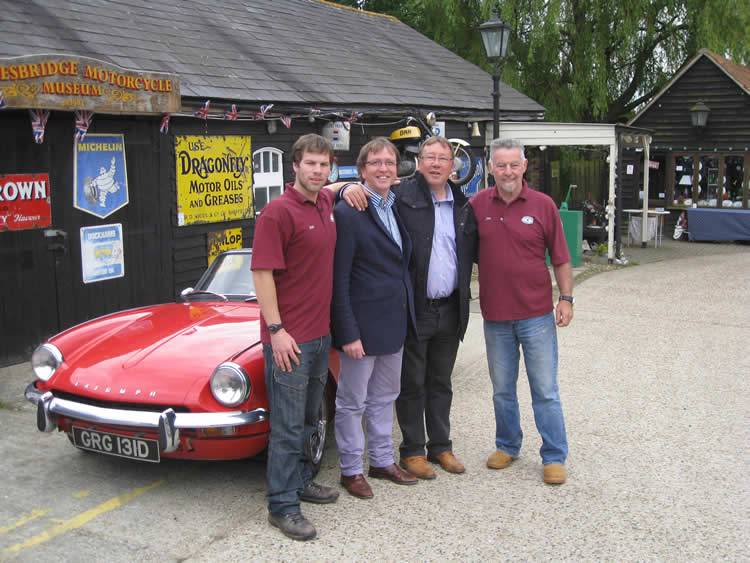 Celebrity Antiques Road Trip